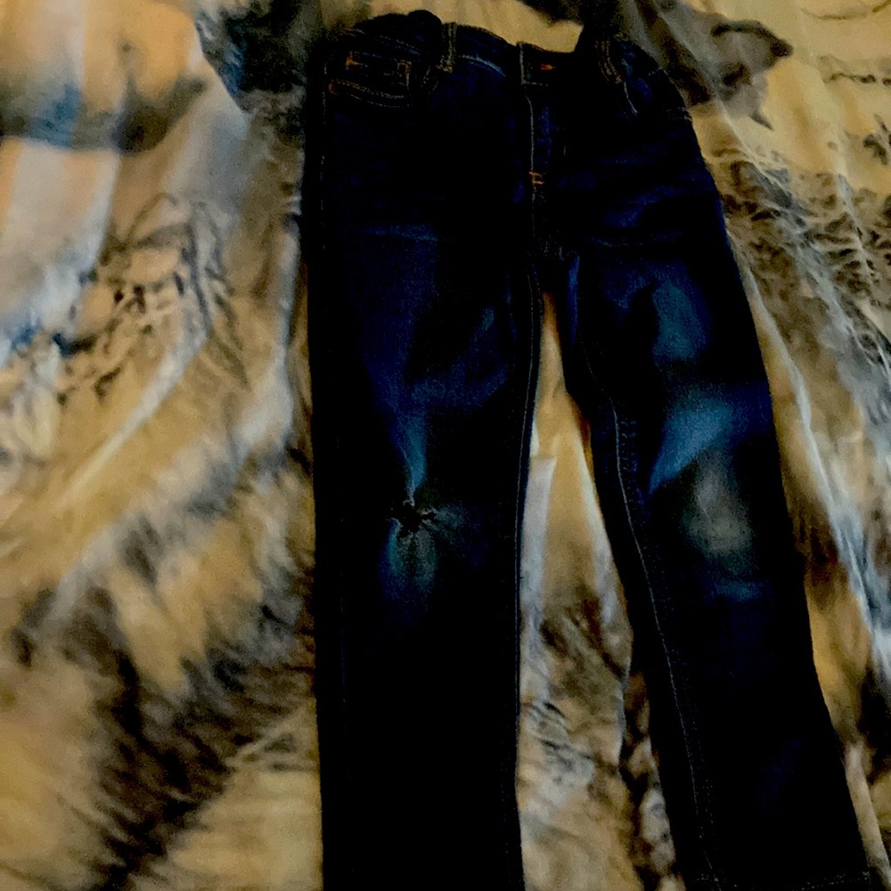 Little girls jeans
